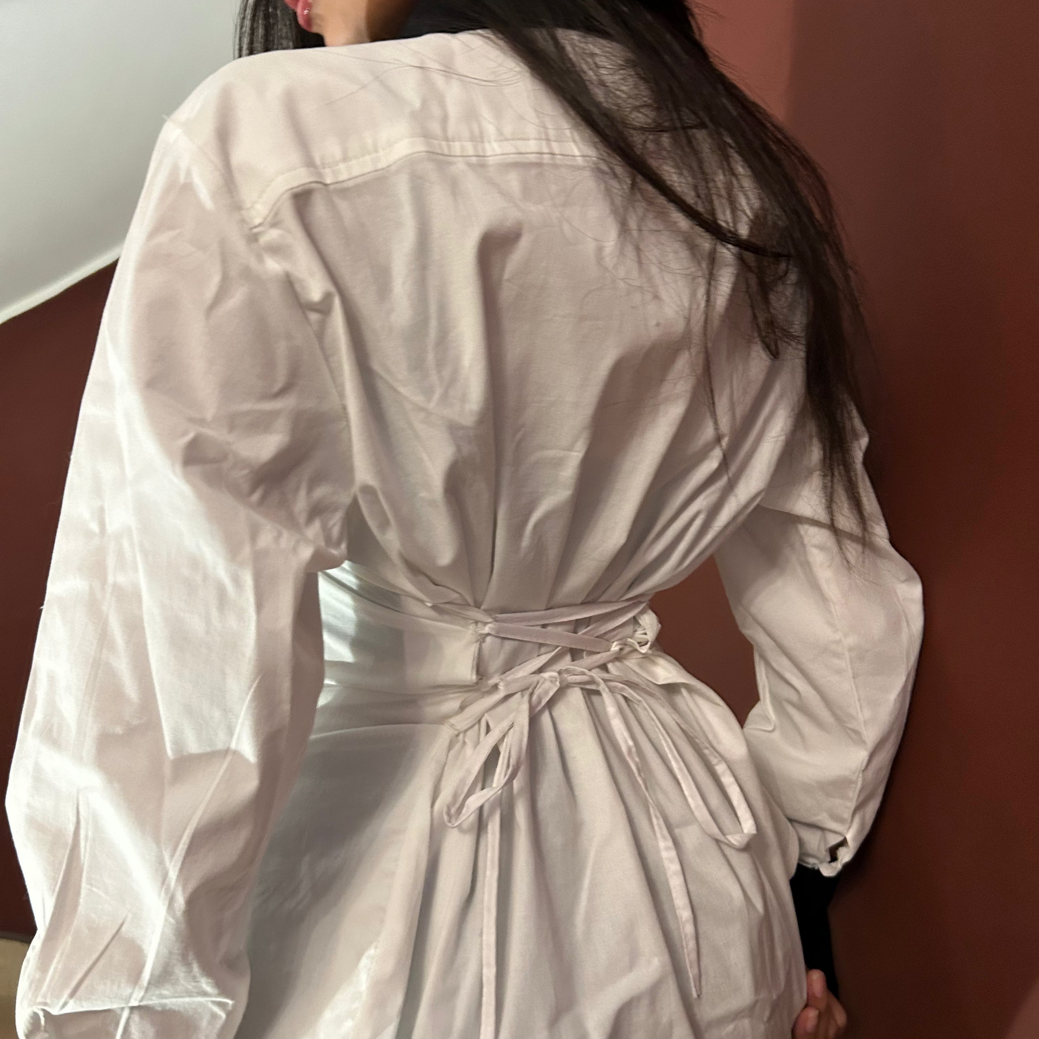 White with Black Edges 3-in-1 chemise