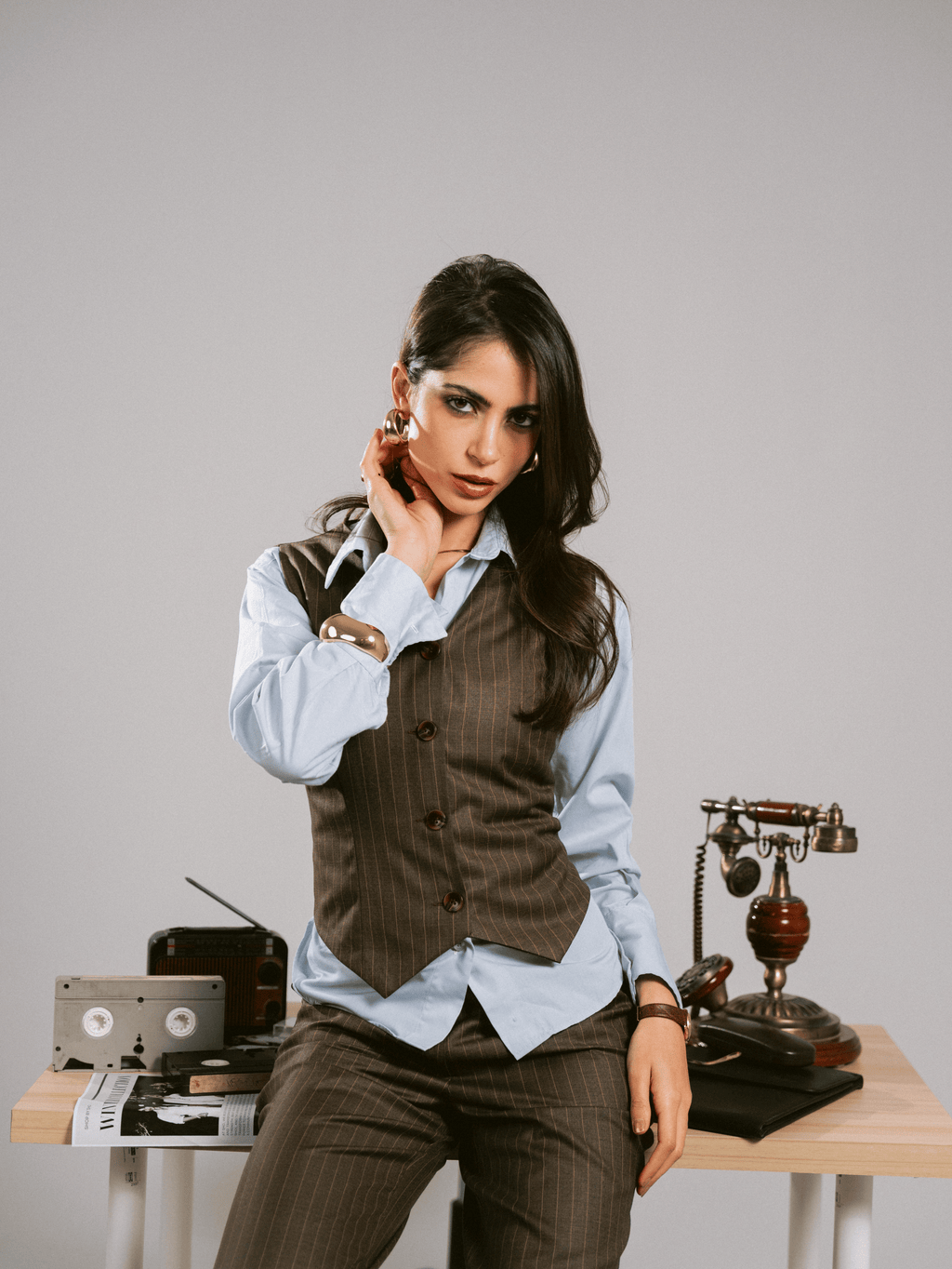 AMBER BROWN STRIPED VEST-PANTS SET