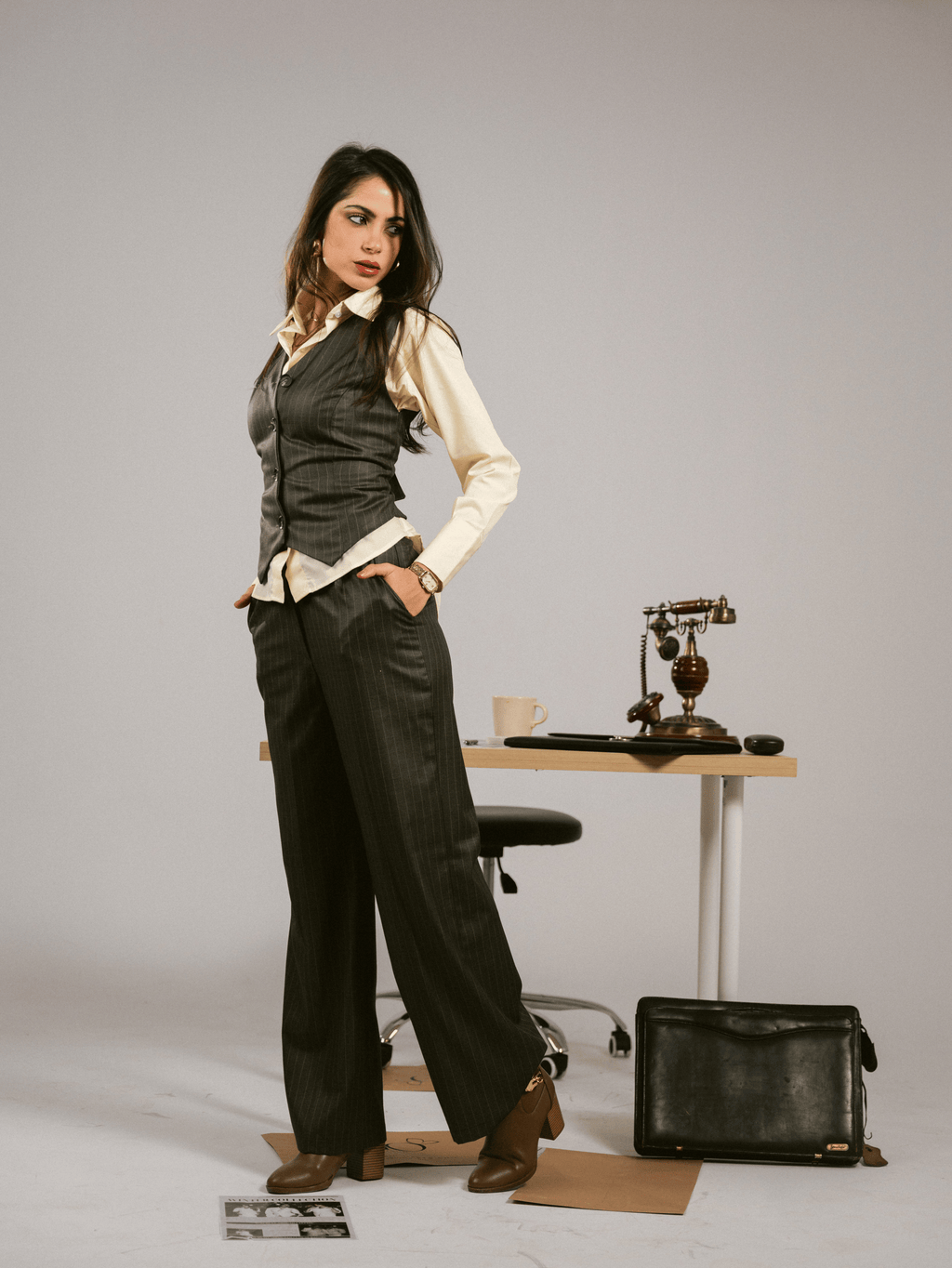 ASH OLIVE STRIPED VEST-PANTS SET