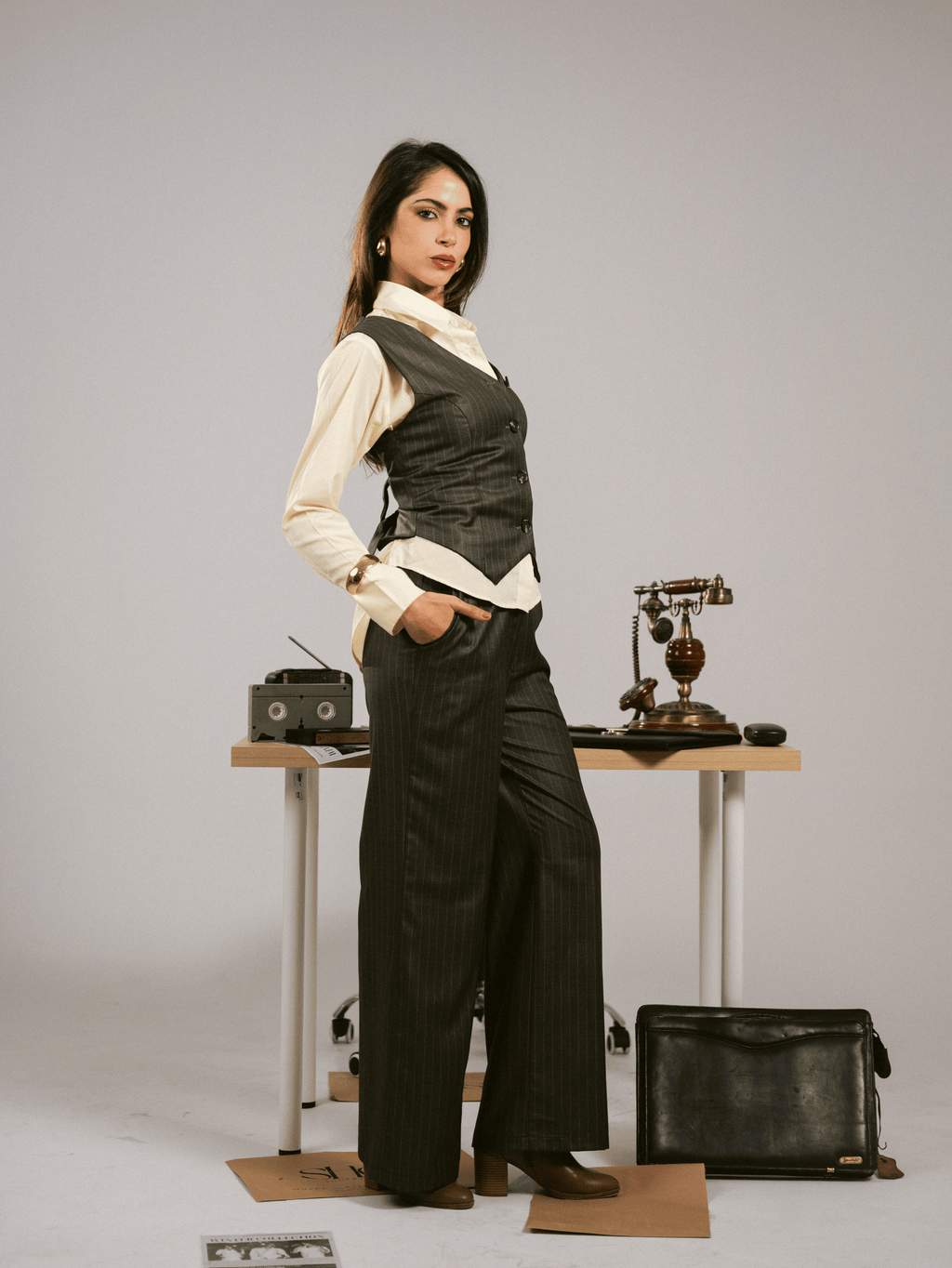 ASH OLIVE STRIPED VEST-PANTS SET