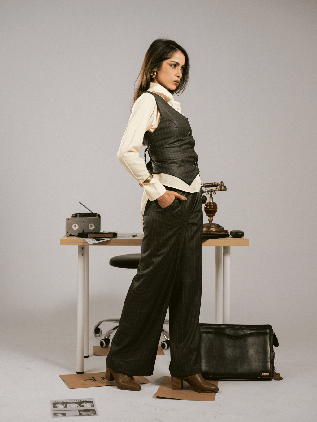 ASH OLIVE STRIPED VEST-PANTS SET