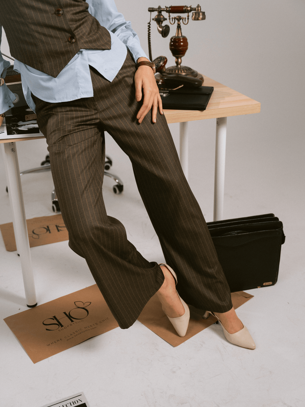 AMBER BROWN STRIPED PANTS