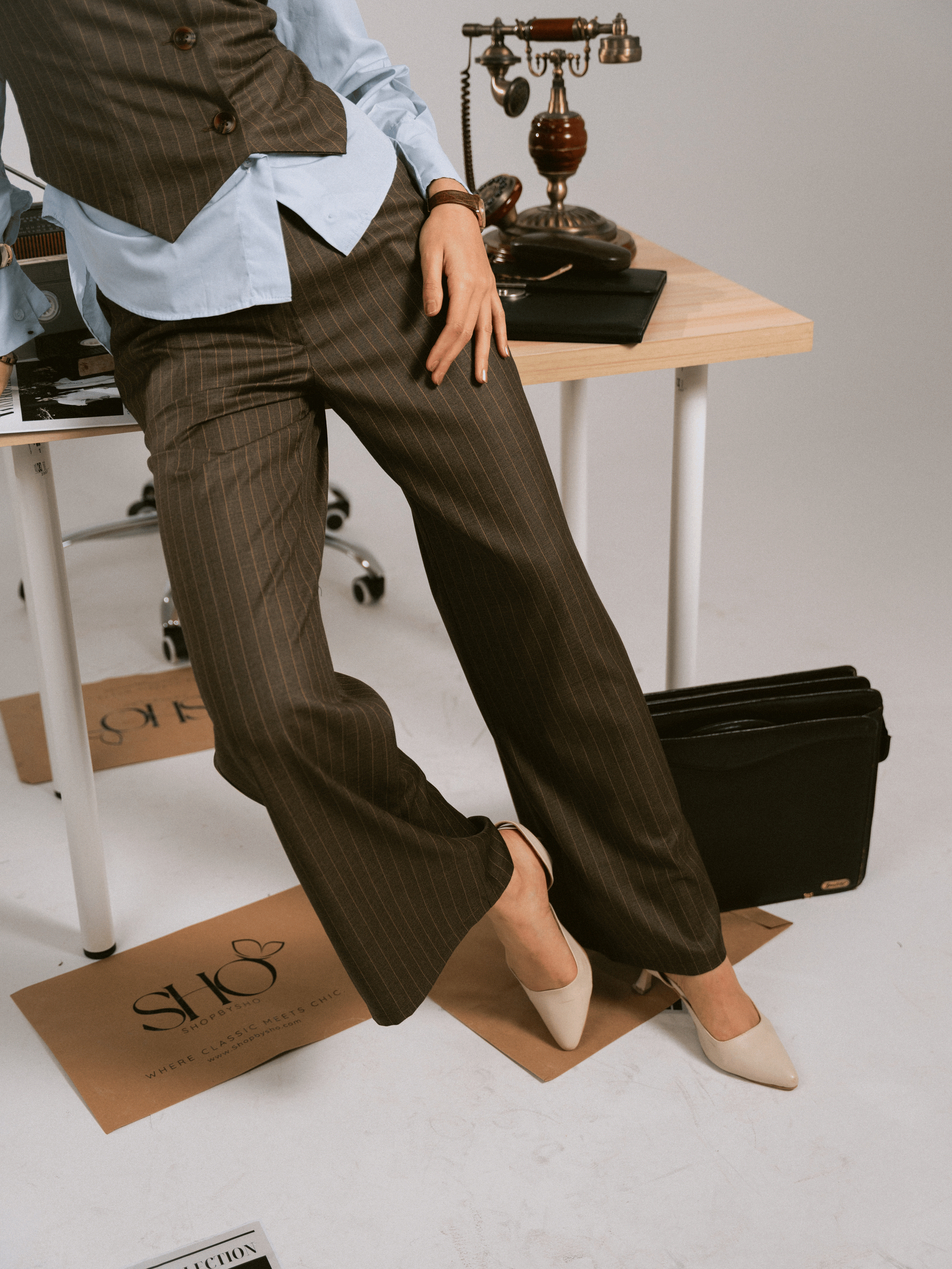 AMBER BROWN STRIPED PANTS