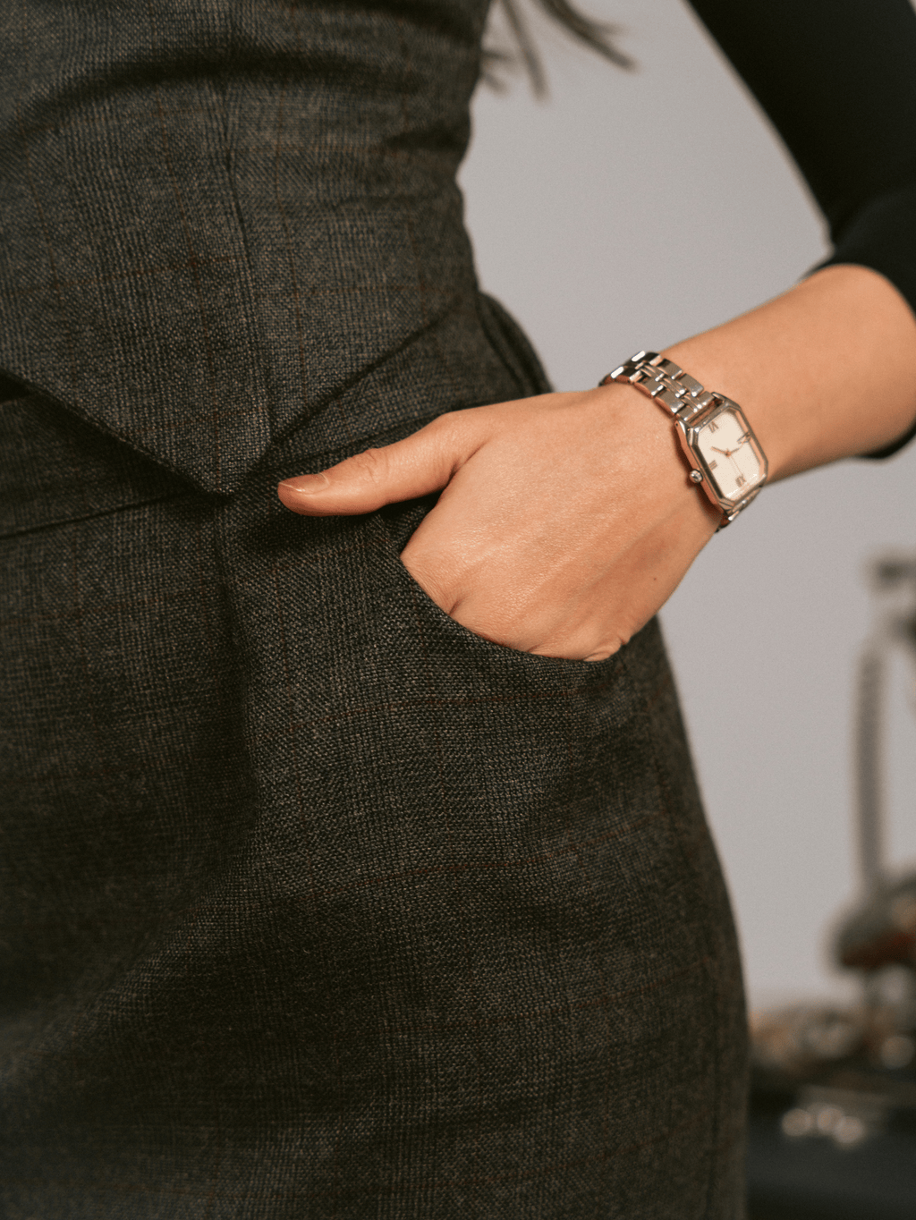 ESPRESSO BROWN VEST-SKIRT SET